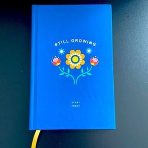 Rachel Hollis Co. Start Today Journal.